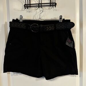 JW Style Black Dress Shorts w/ Braided Belt – Women’s Size 6 – NWT